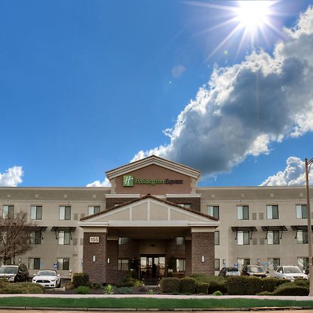 Holiday Inn Express Hotel & Suites Lincoln-Roseville Area, An Ihg Hotel Exteriér fotografie