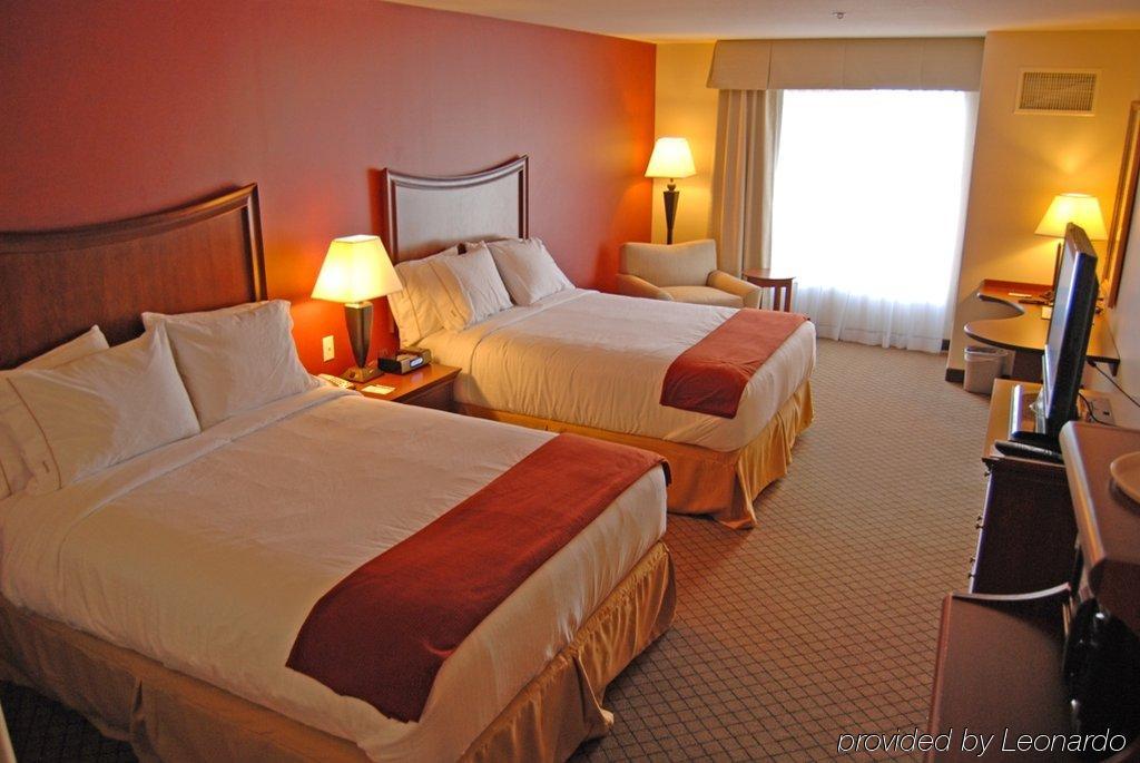 Holiday Inn Express Hotel & Suites Lincoln-Roseville Area, An Ihg Hotel Exteriér fotografie